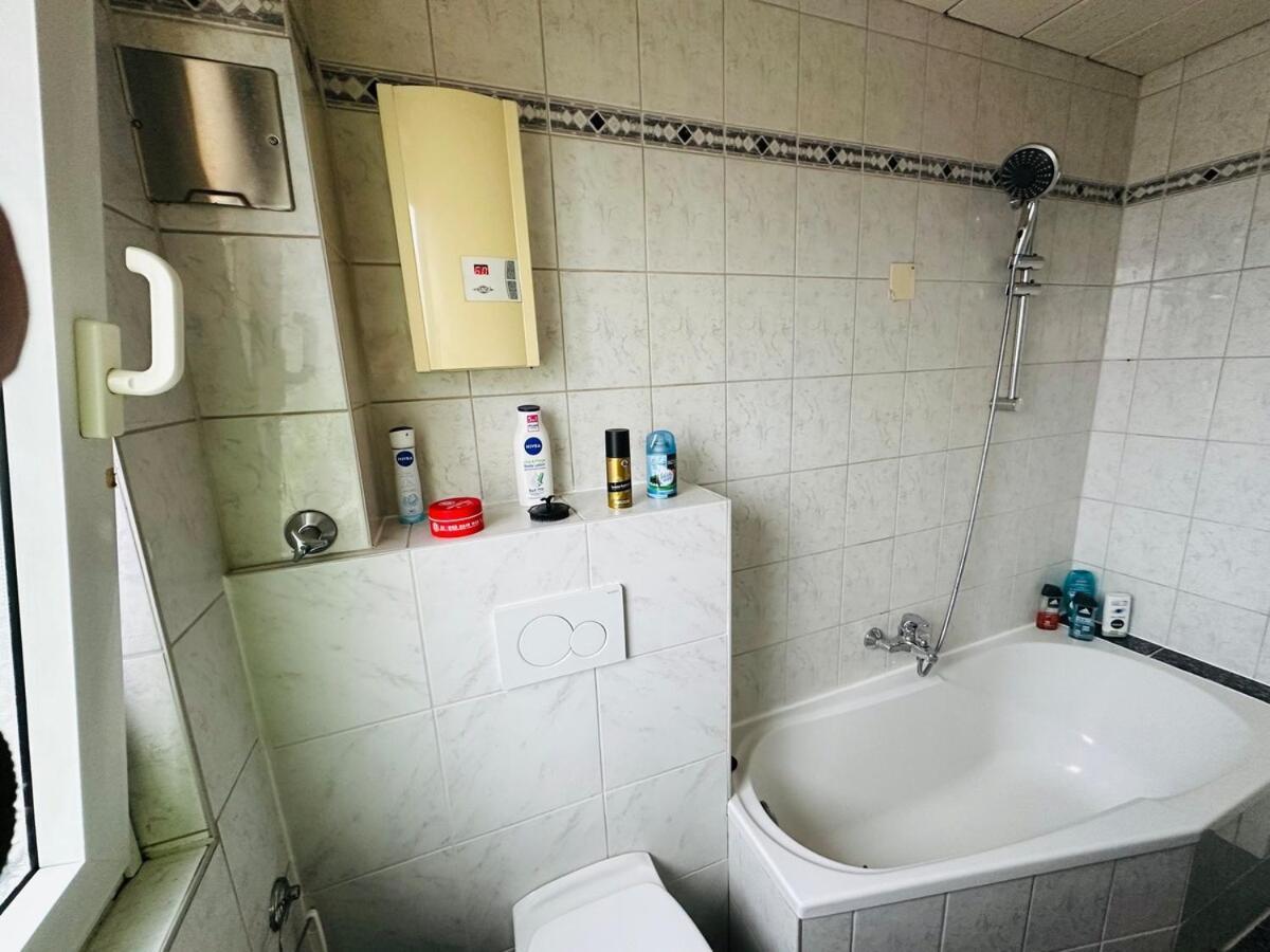 Wohnung In Der Stadtmitte Волфсбург Екстериор снимка